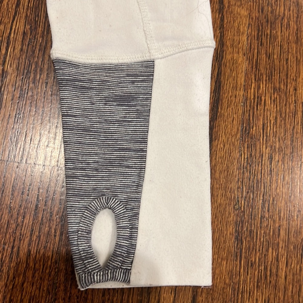 đLululemon In Stride Jacket! - Picture 8 of 12